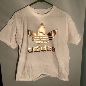 white adidas t-shirt